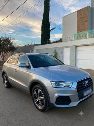 AUDI Q3 1.4 TFSI AMBIENTE GASOLINA 4P S TRONIC AUDI Q3 1.4 TFSI AMBIENTE GASOLINA 4P S TRONIC